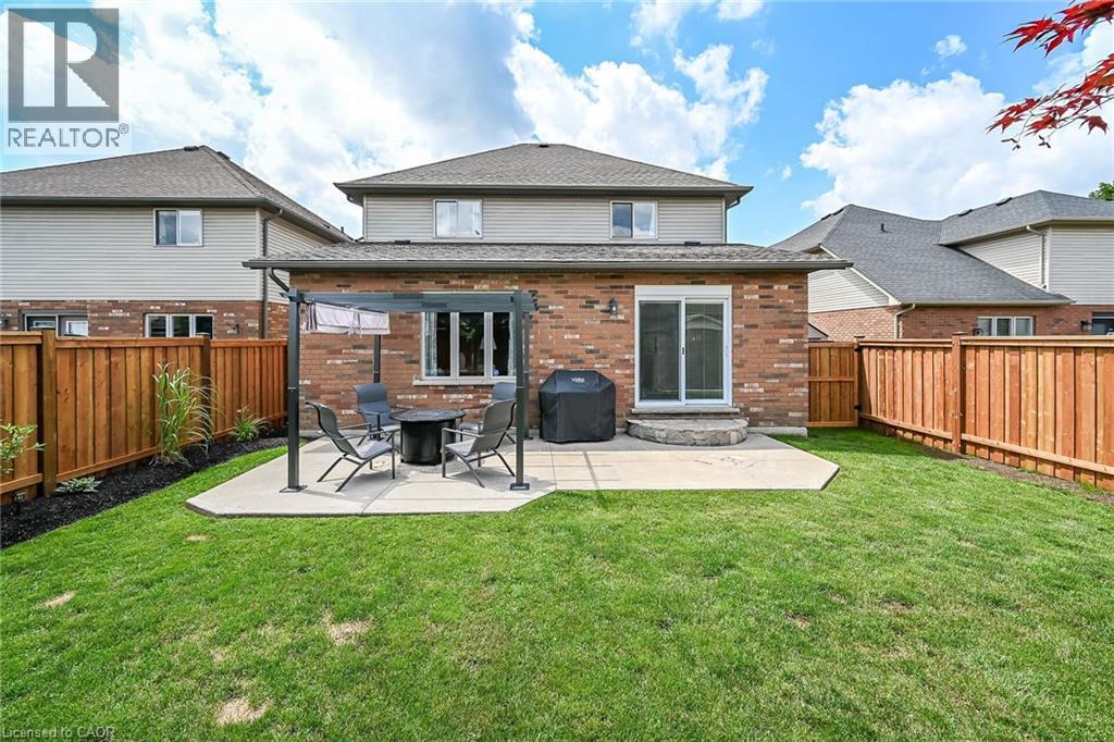 7 ETHERINGTON Crescent - Image 42