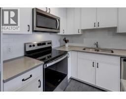 214 Livingston Common Ne, Calgary, AB T3P1K1 Photo 10
