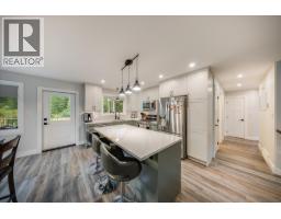 Bedroom - 1065 Lower China Creek Road, Castlegar, BC V0G1G0 Photo 9