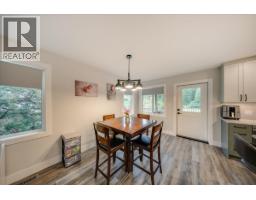 Kitchen - 1065 Lower China Creek Road, Castlegar, BC V0G1G0 Photo 13