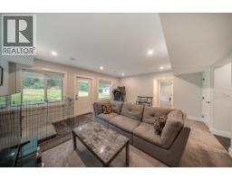 1065 Lower China Creek Road, Castlegar, BC V0G1G0 Photo 33