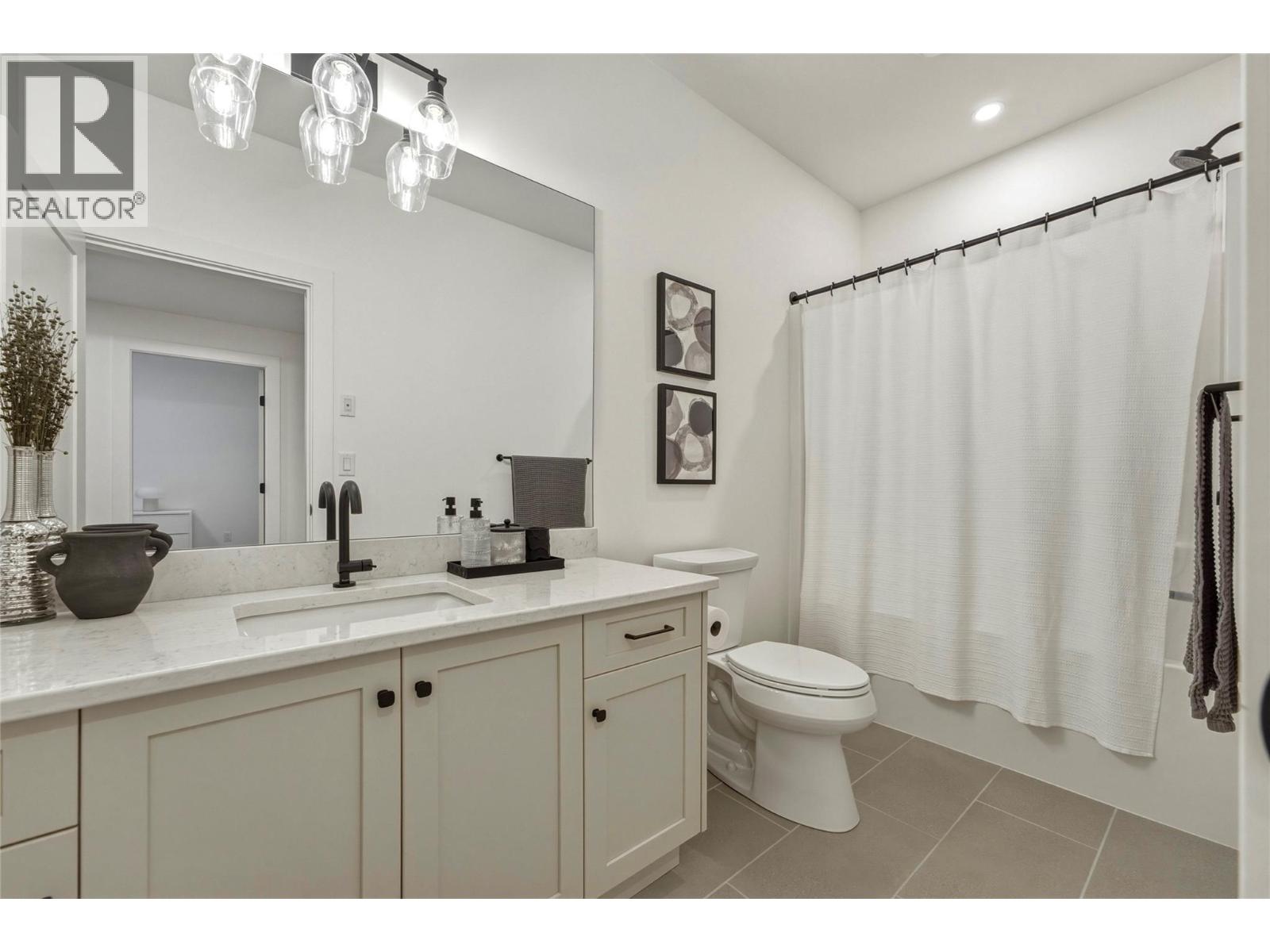 7012 Manning Place, Vernon