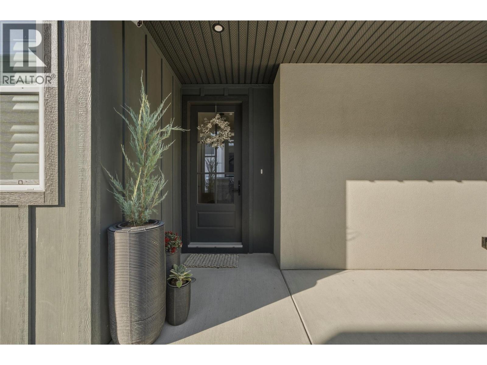 7012 Manning Place, Vernon