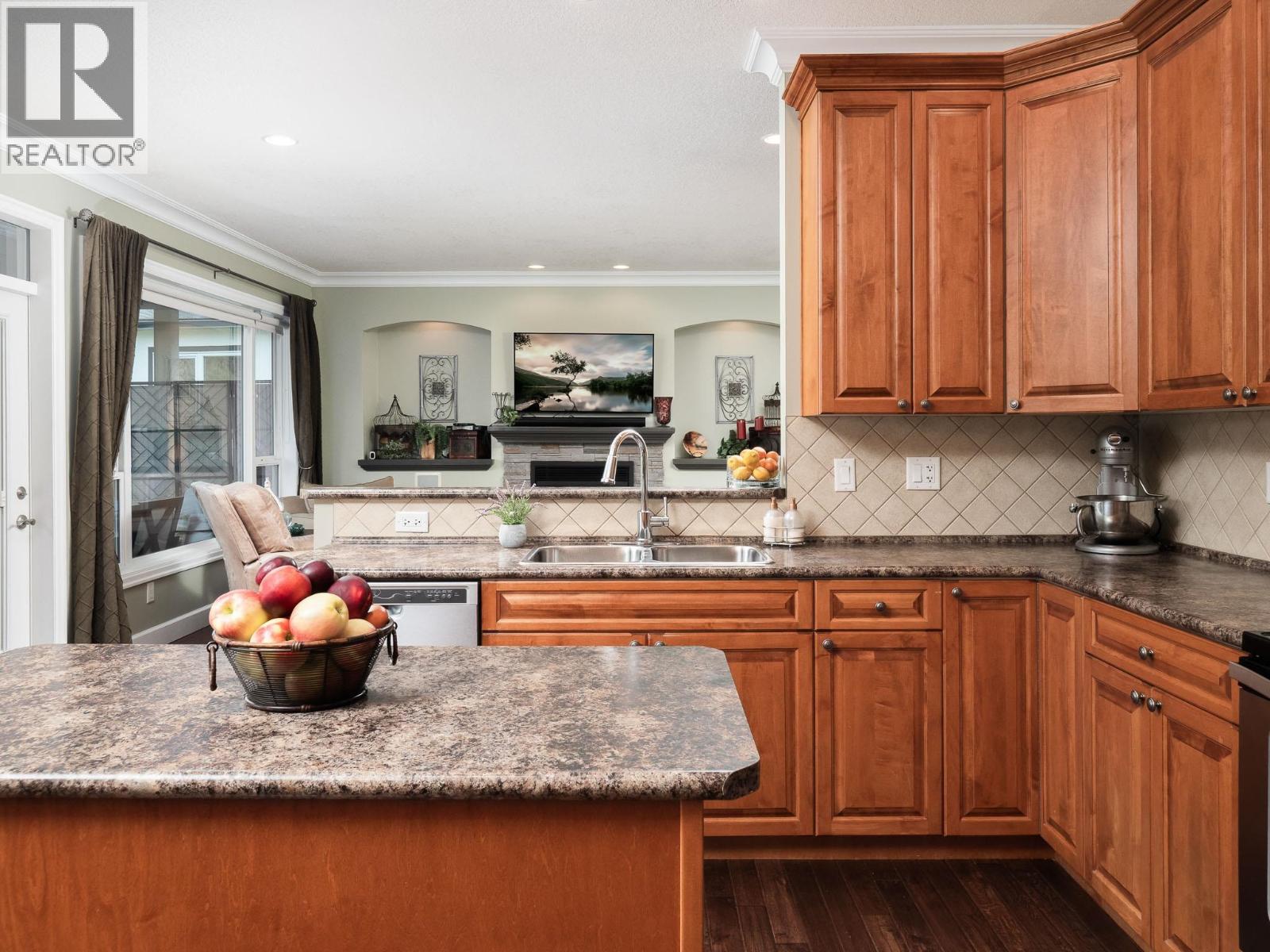 2450 MCTAVISH ROAD - Image 11