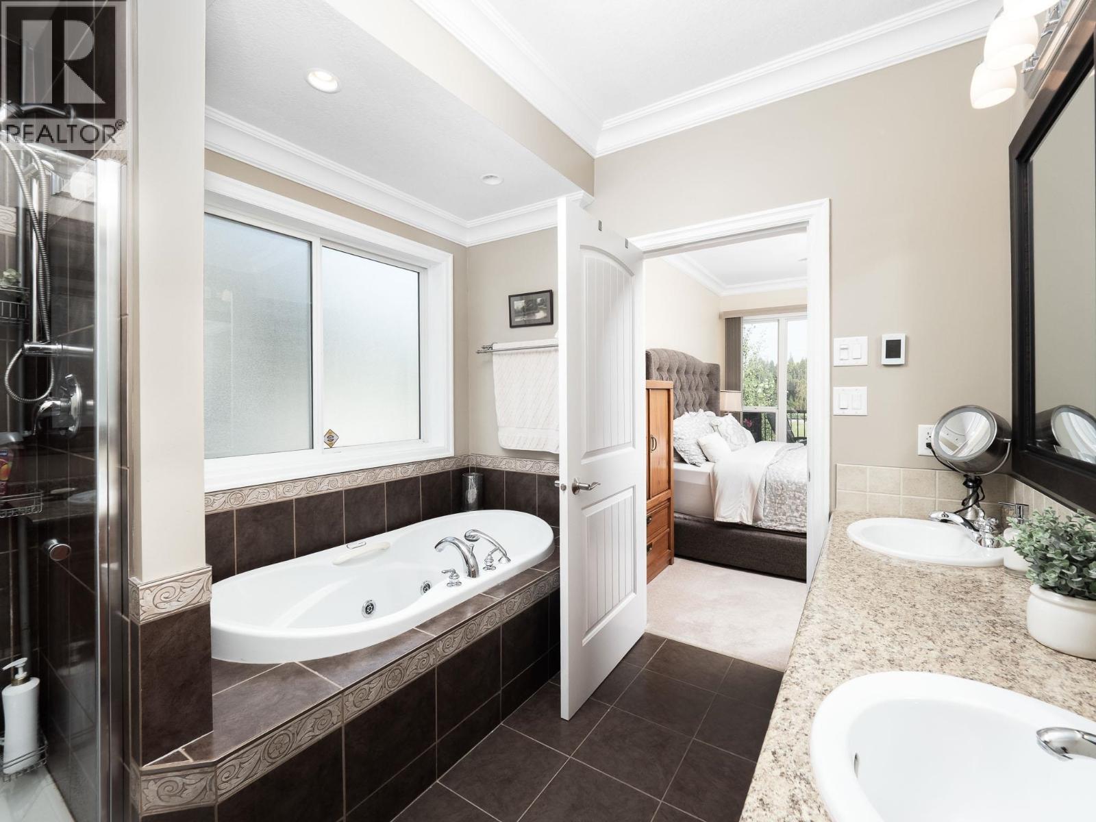 2450 MCTAVISH ROAD - Image 23