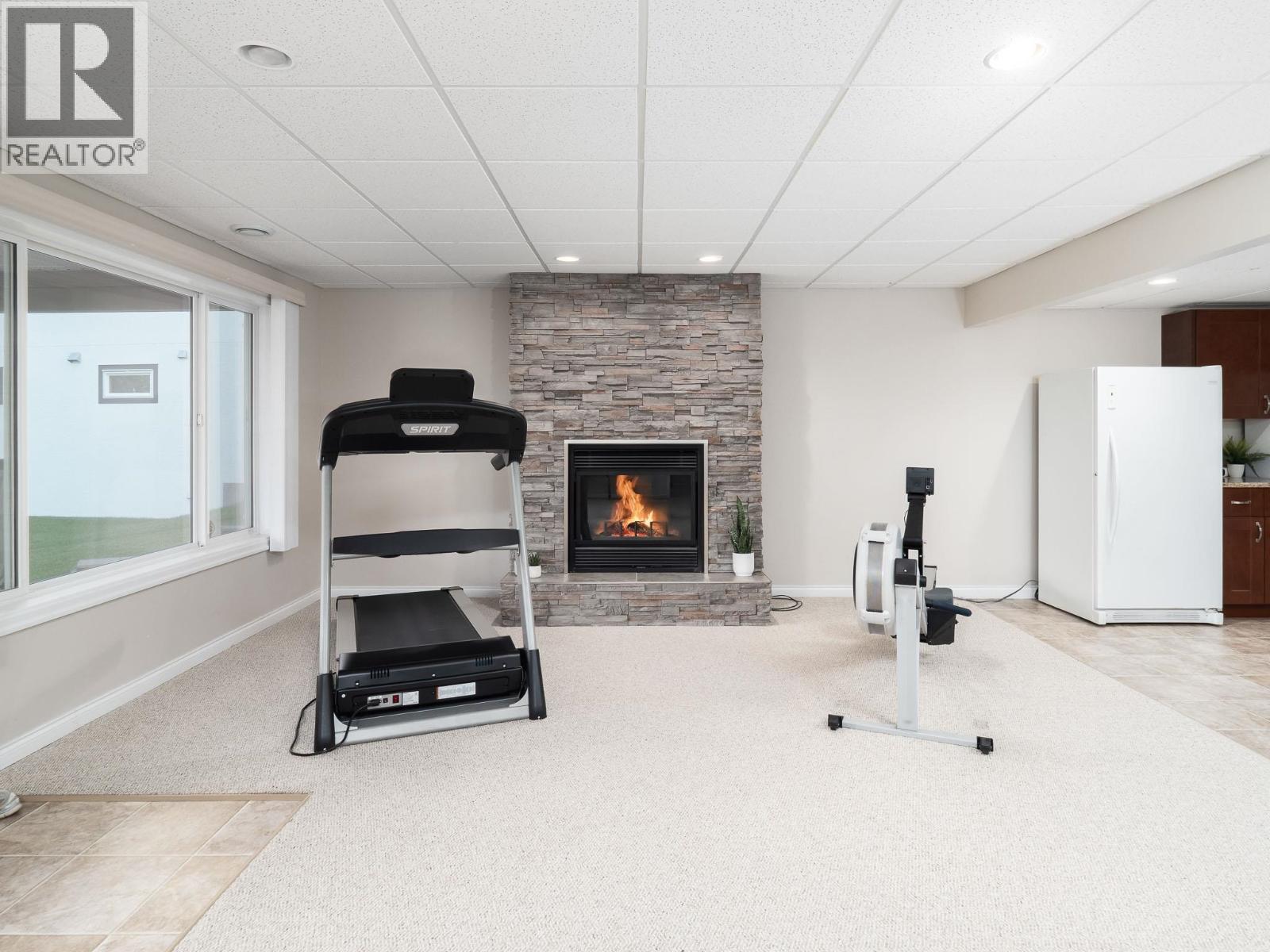 2450 MCTAVISH ROAD - Image 26