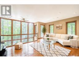 15 Scottdale Drive, Oro Medonte, ON L0L1T0 Photo 14