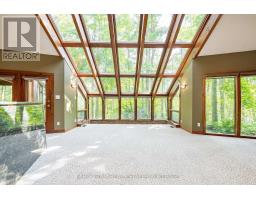 15 Scottdale Drive, Oro Medonte, ON L0L1T0 Photo 13
