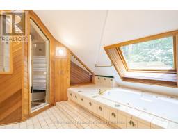 15 Scottdale Drive, Oro Medonte, ON L0L1T0 Photo 24
