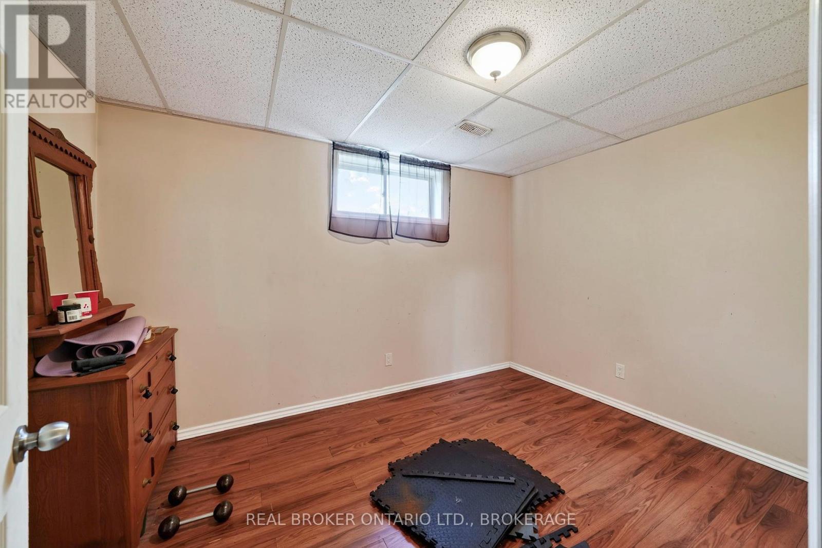14950 SANDTOWN ROAD - Image 22
