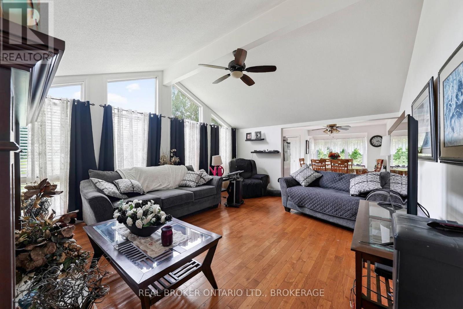 14950 Sandtown photo 4