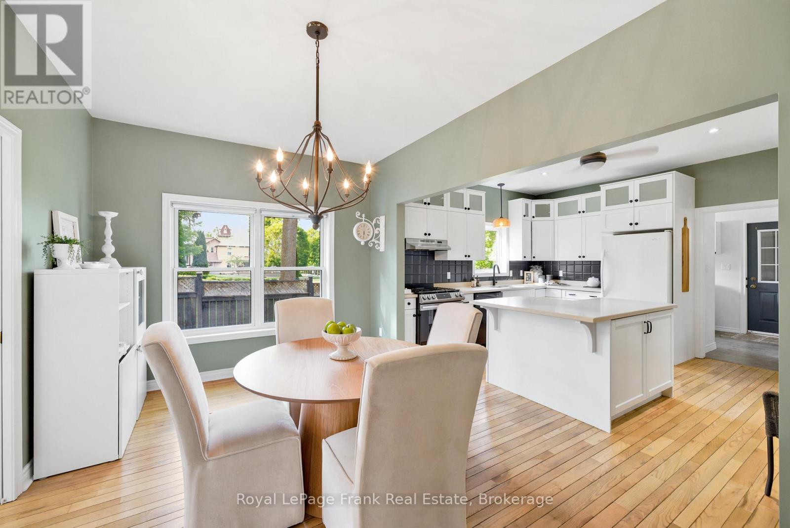 246 COCHRANE STREET - Image 18