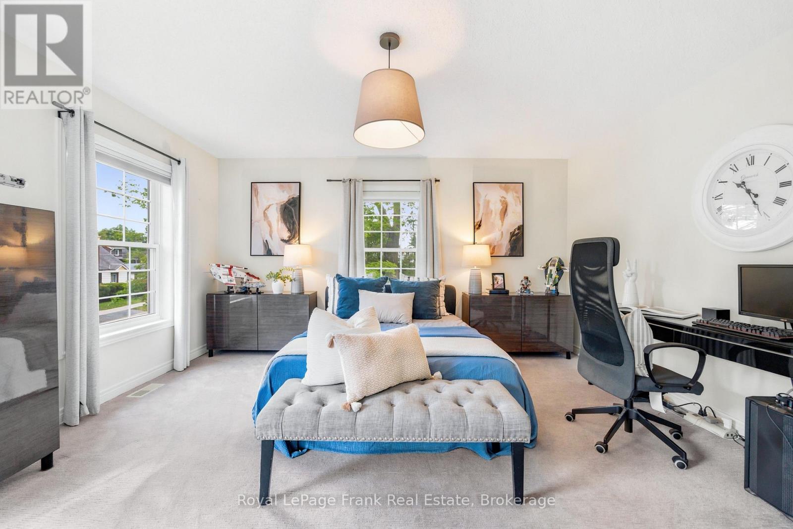 246 COCHRANE STREET - 33