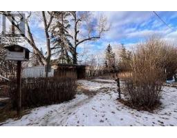 220 First Street E, Cochrane, AB T4C1Z3 Photo 10