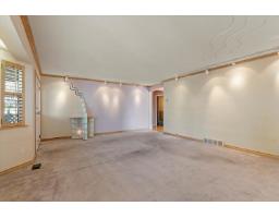 2034 Majestic Crescent, Abbotsford, BC V2T3G1 Photo 7