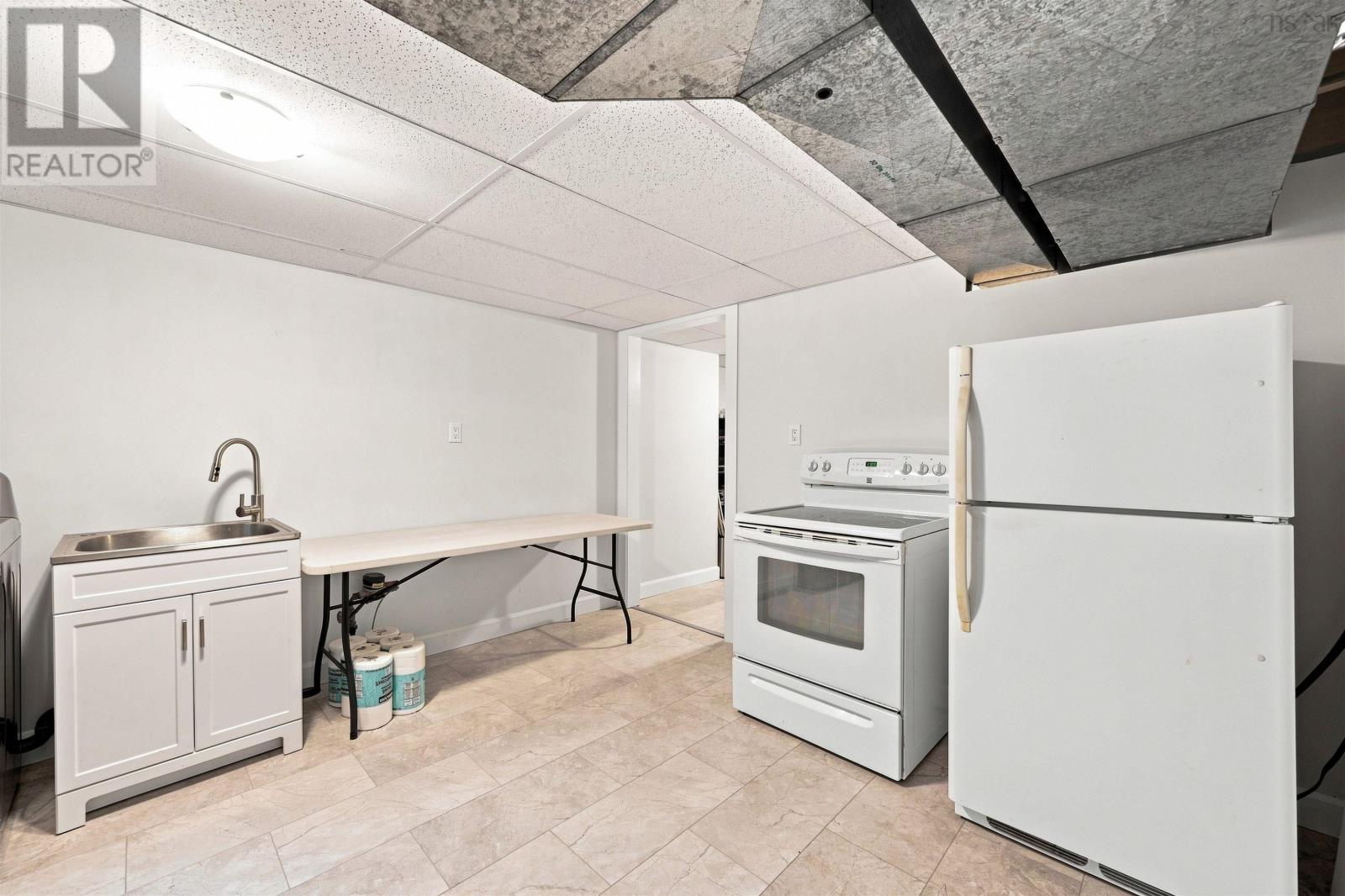 121 Belle Vista Drive - 33