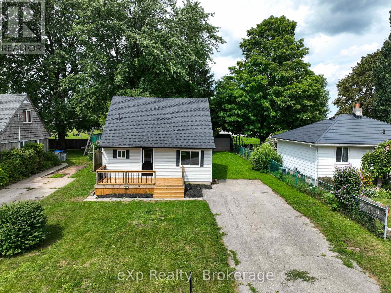 84 VICTORIA BOULEVARD - 1