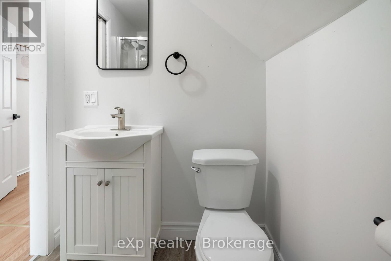 84 VICTORIA BOULEVARD - Image 22
