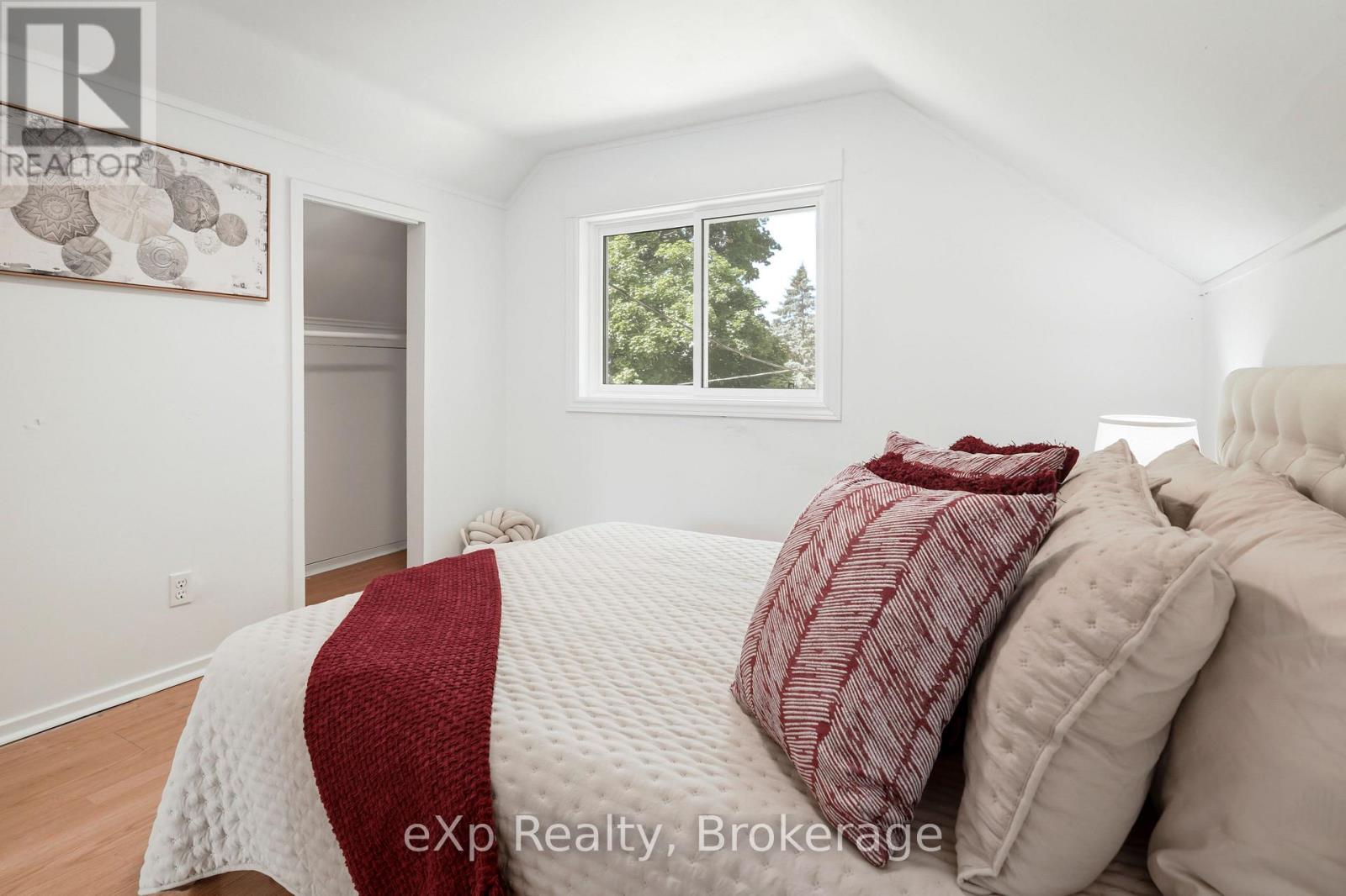 84 VICTORIA BOULEVARD - Image 30
