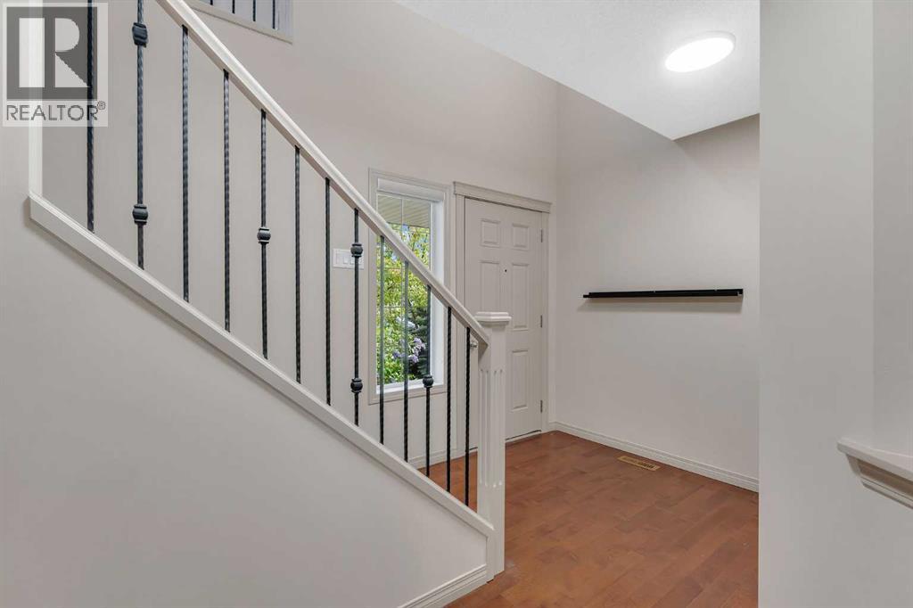 263 Royal Birch Way NW - 4