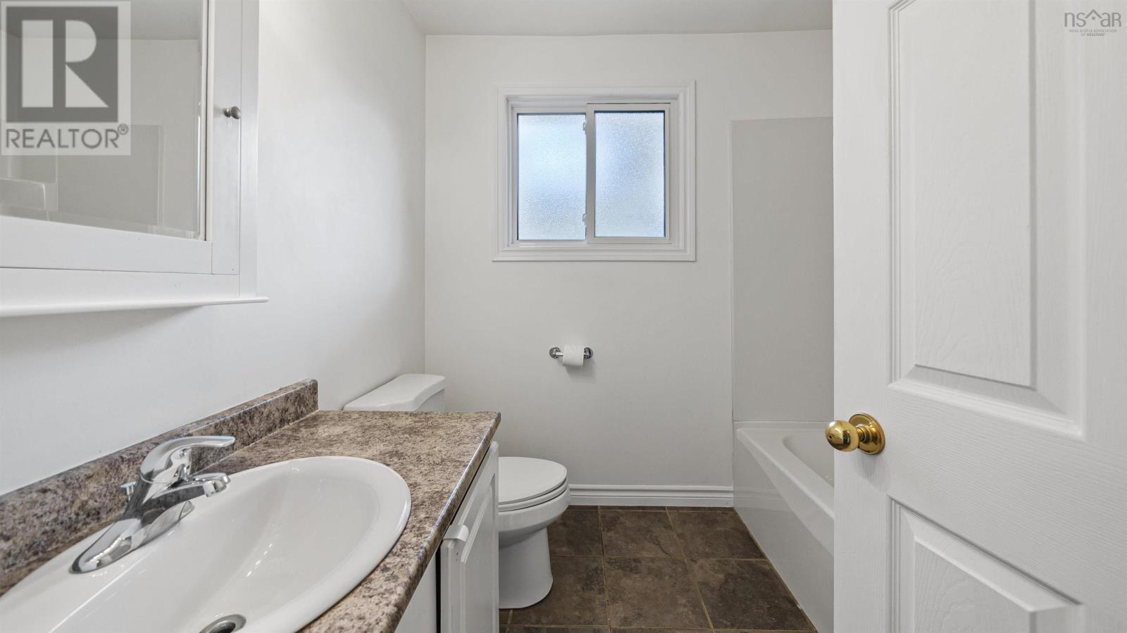 157 Alder Crescent - Image 14