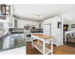 23 Eagle Lane, View Royal, BC V9A7M2 Photo 11