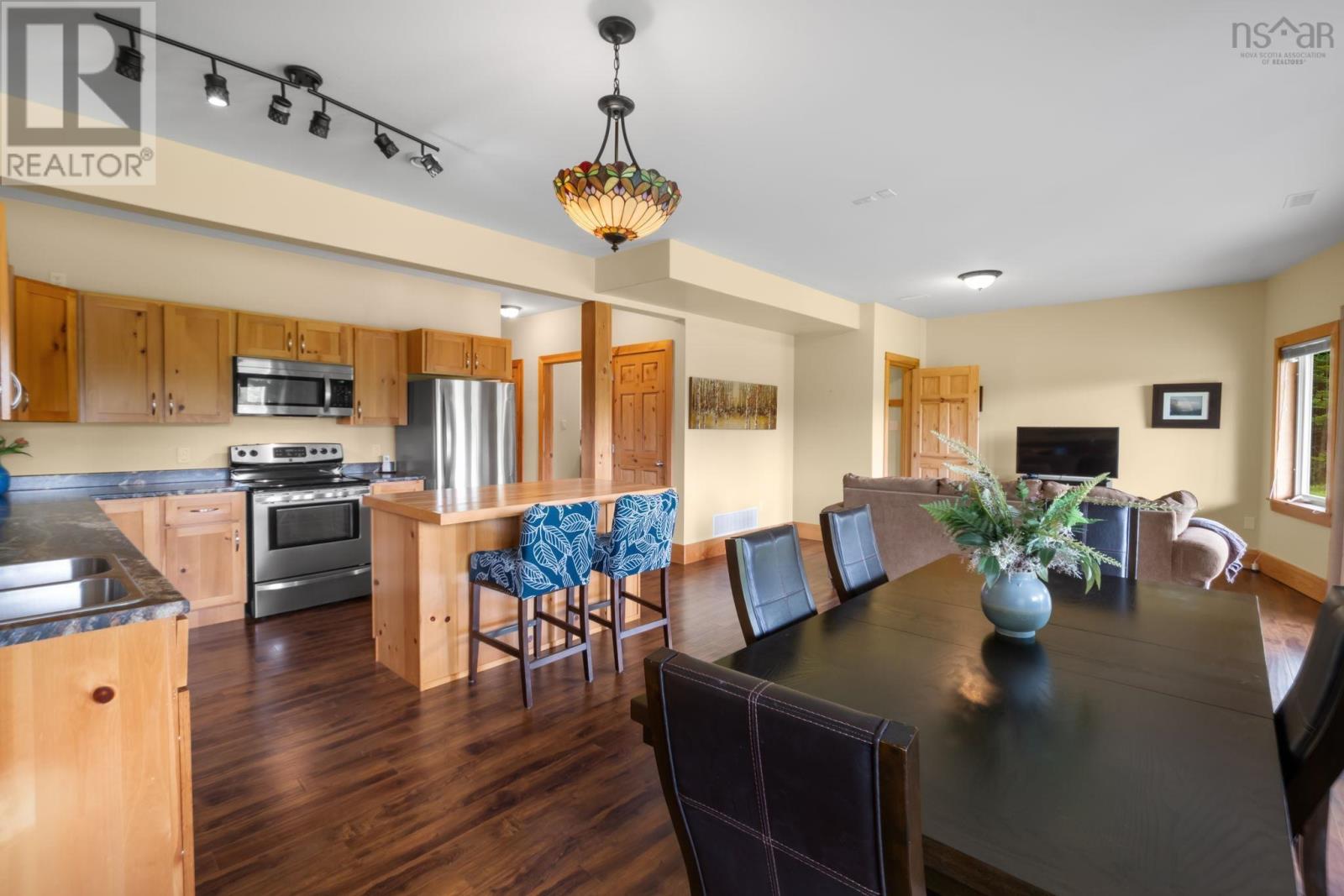 5 Evergreen Crescent - Image 37