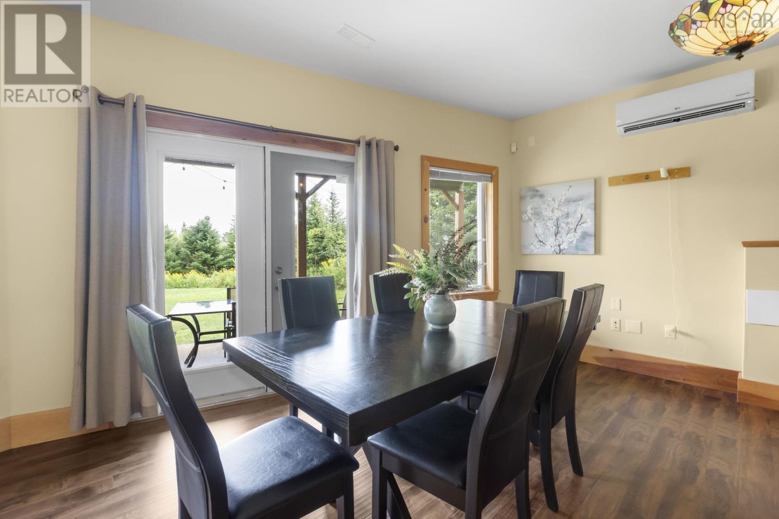 5 Evergreen Crescent - 32