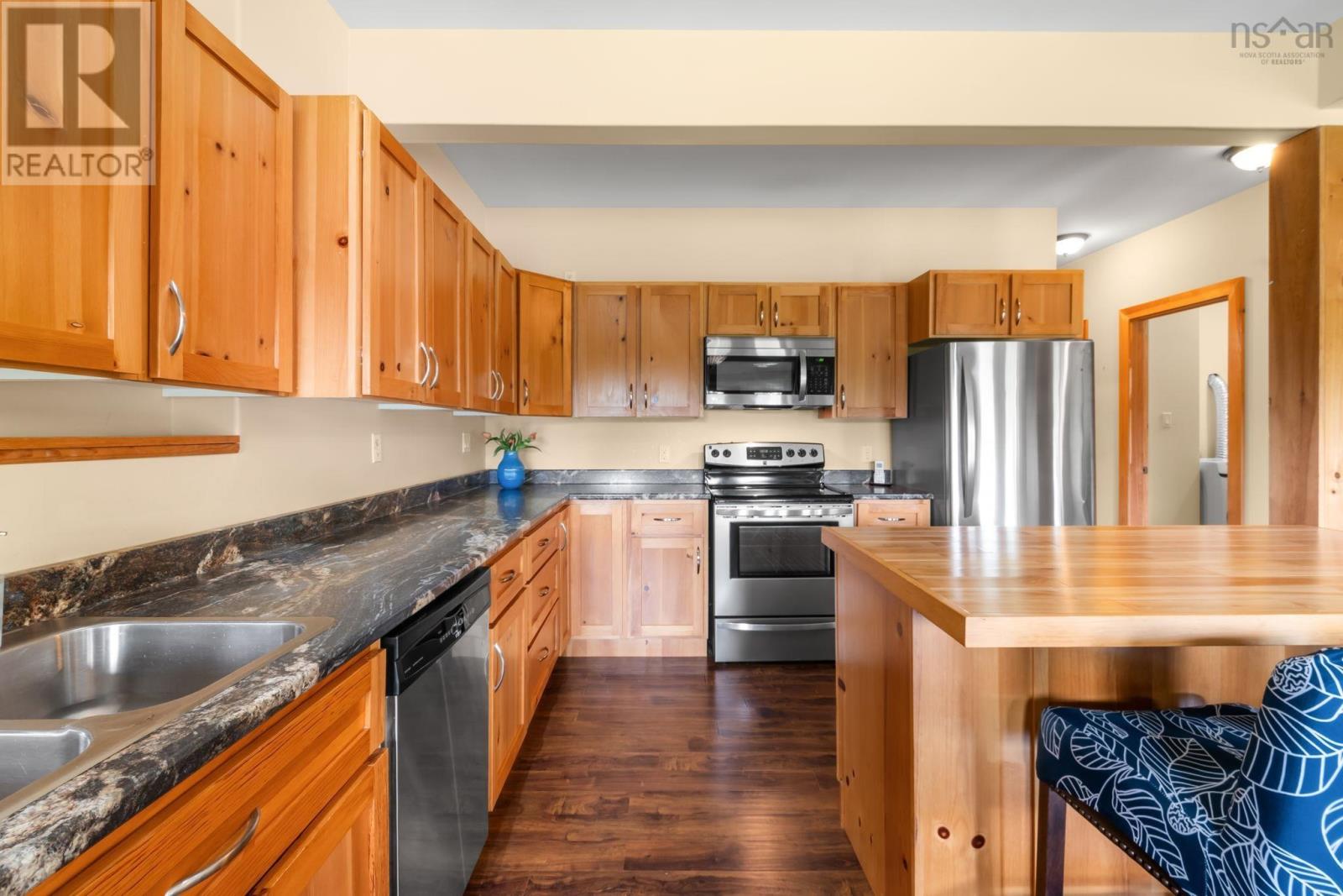 5 Evergreen Crescent - 35