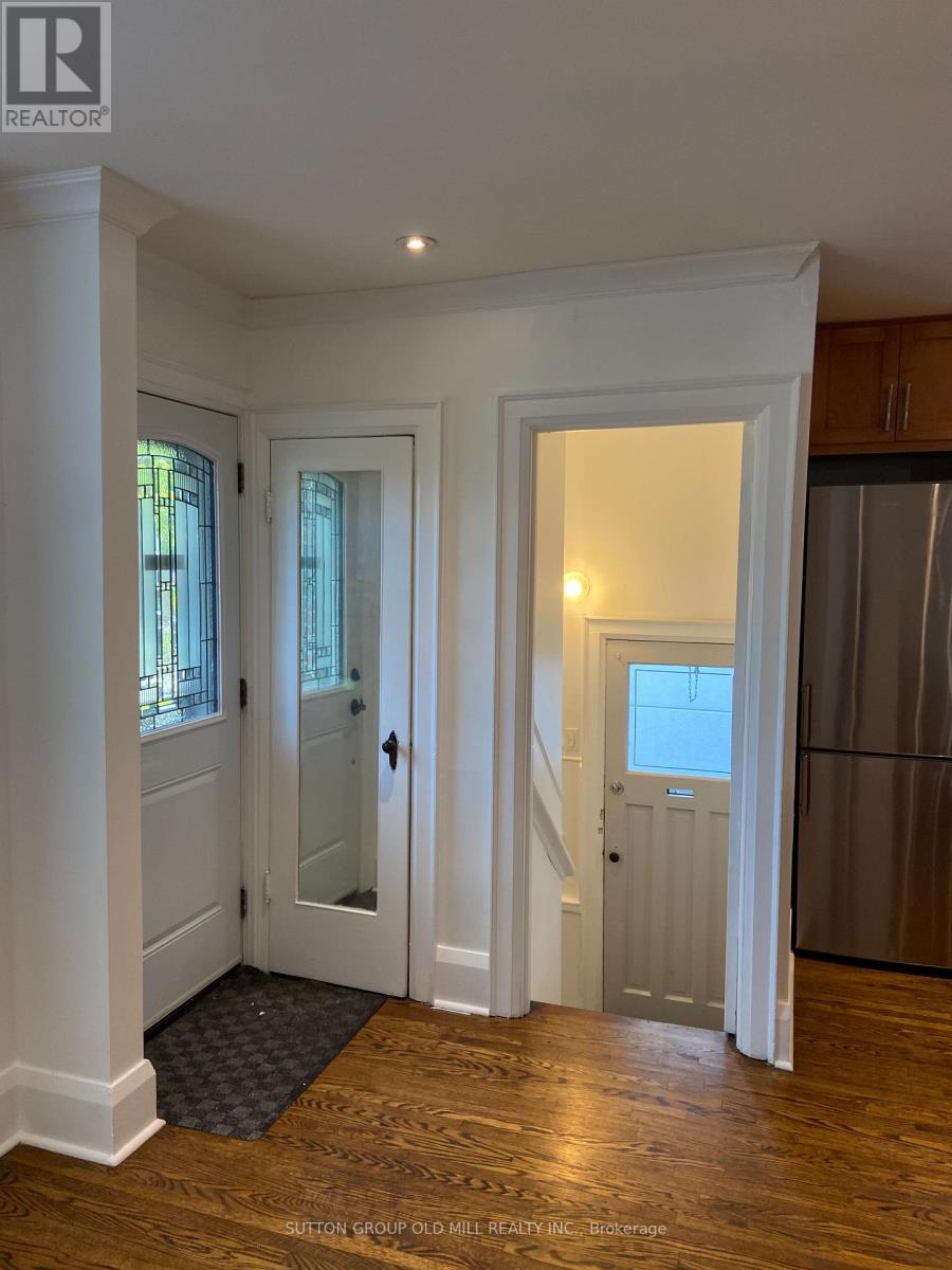 46 RICHARD AVENUE - 4