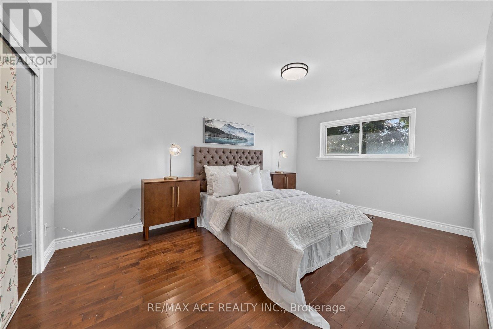 100 MERKLEY SQUARE - 18