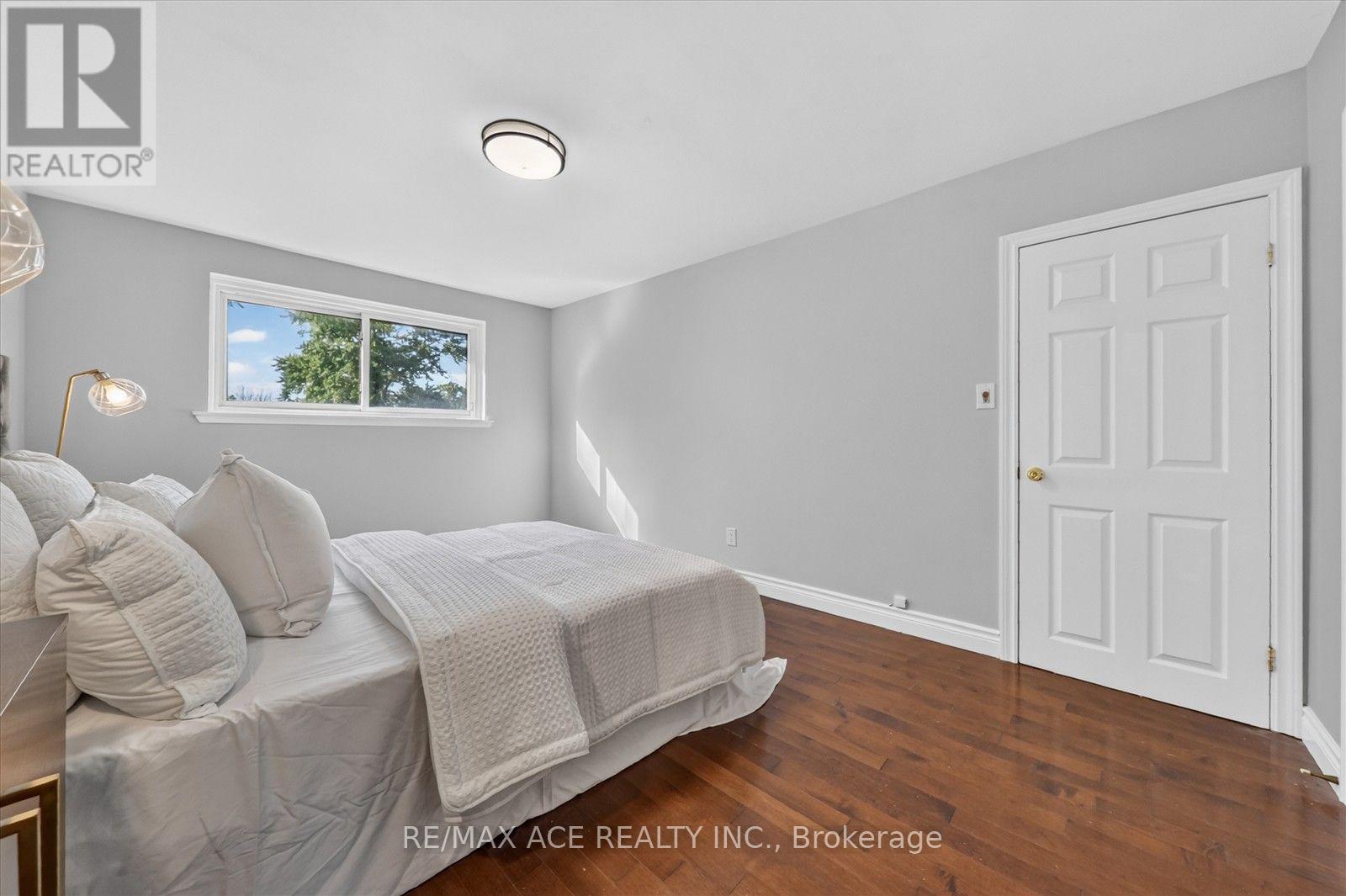 100 MERKLEY SQUARE - 20