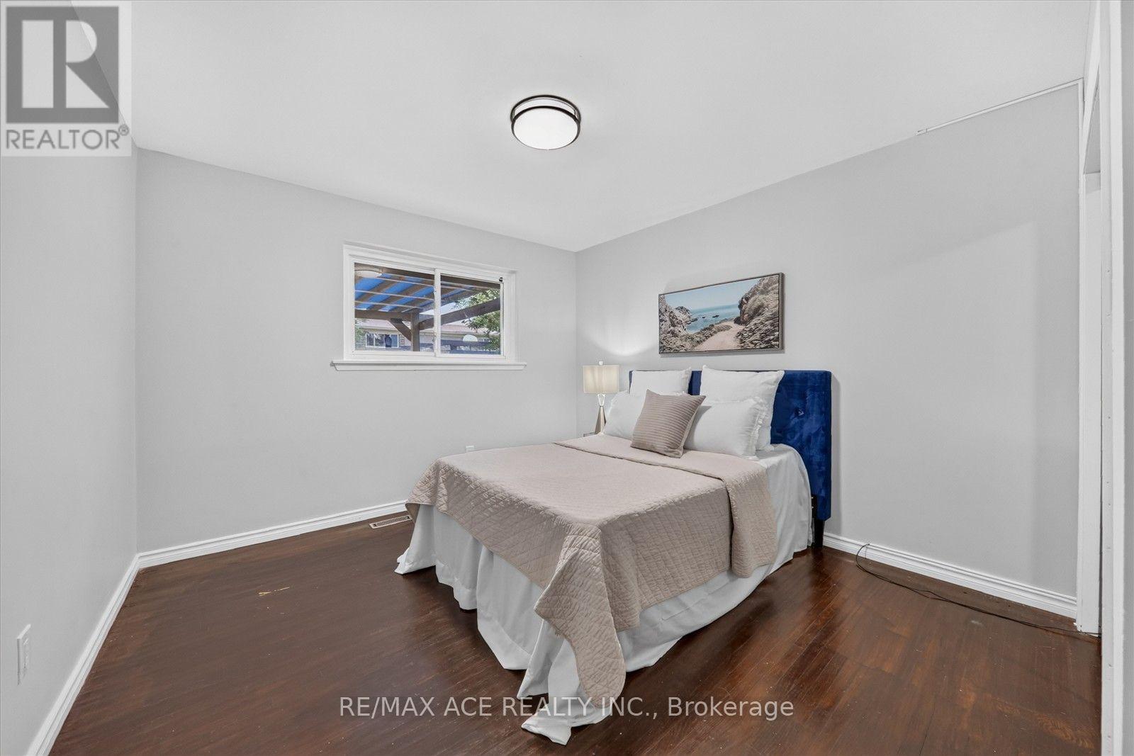 100 MERKLEY SQUARE - 28