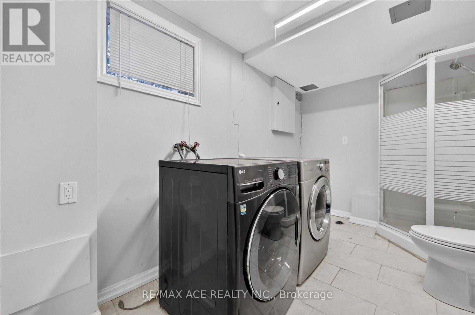 100 MERKLEY SQUARE - 39