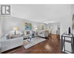 Bedroom 3 - 100 Merkley Square, Toronto, ON M1G2Y7 Photo 6