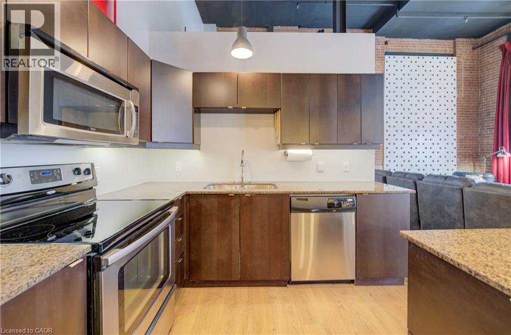 #112 85 SPRUCE Street - Image 12
