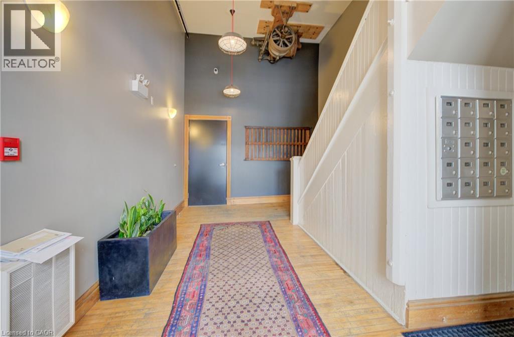 #112 85 SPRUCE Street - Image 28