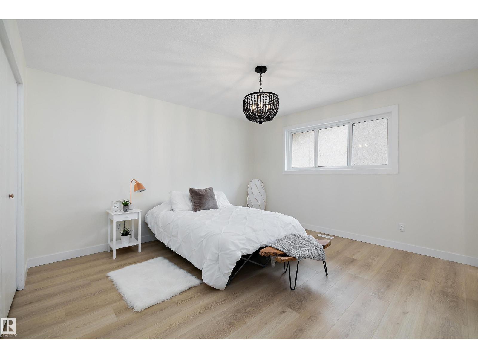 3515 105B ST NW - 19
