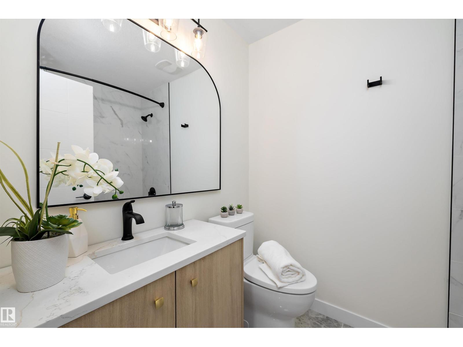 3515 105B ST NW - 24