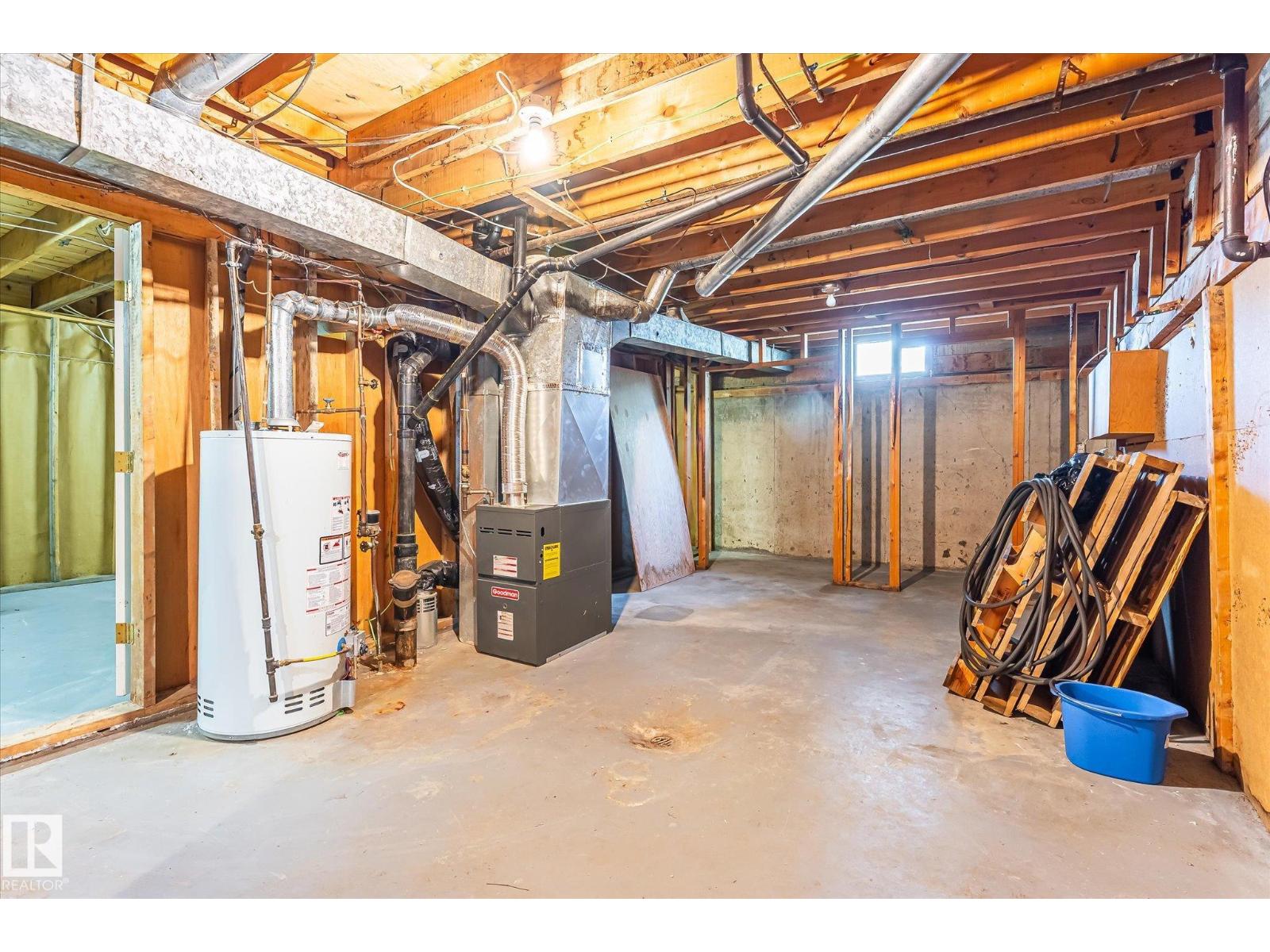 5024 50 AV - Image 30