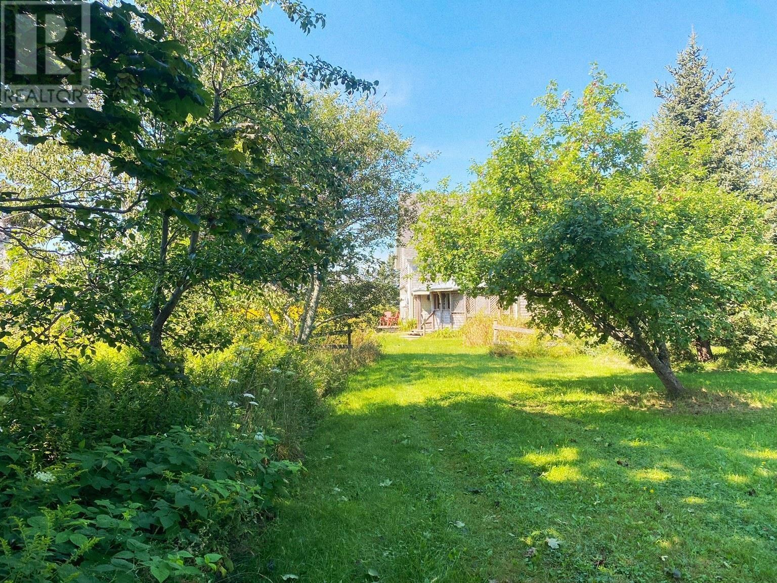 74 Larsen Lane - 3