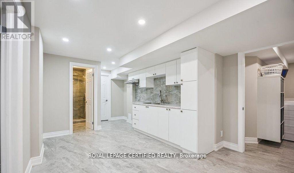 1286 FOREST STREET - Image 25