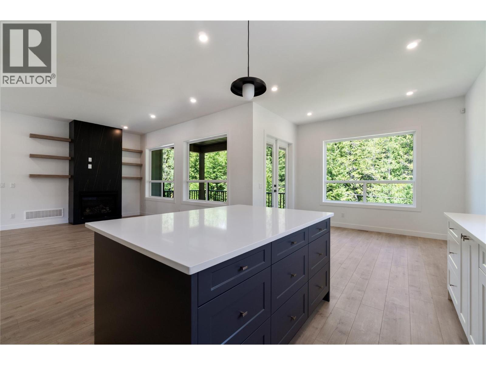 4221 69 Avenue NE - Image 3