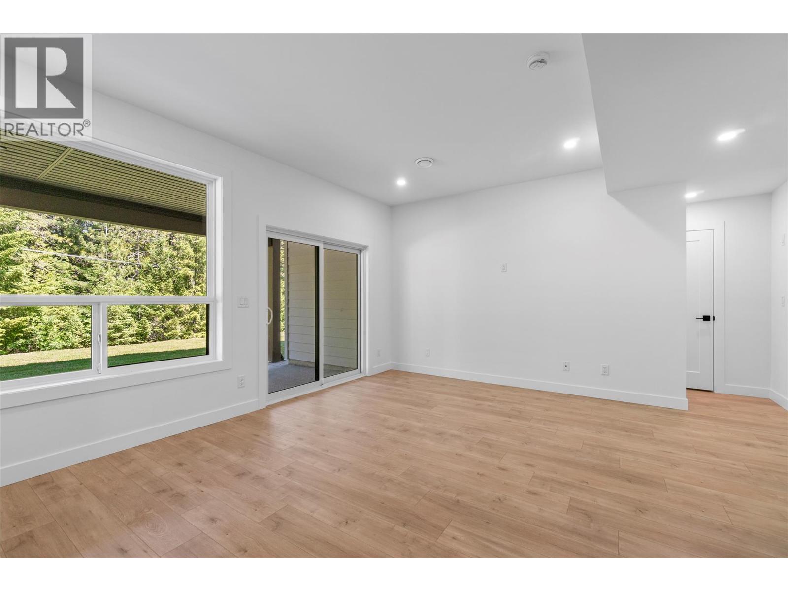 4221 69 Avenue NE - Image 39