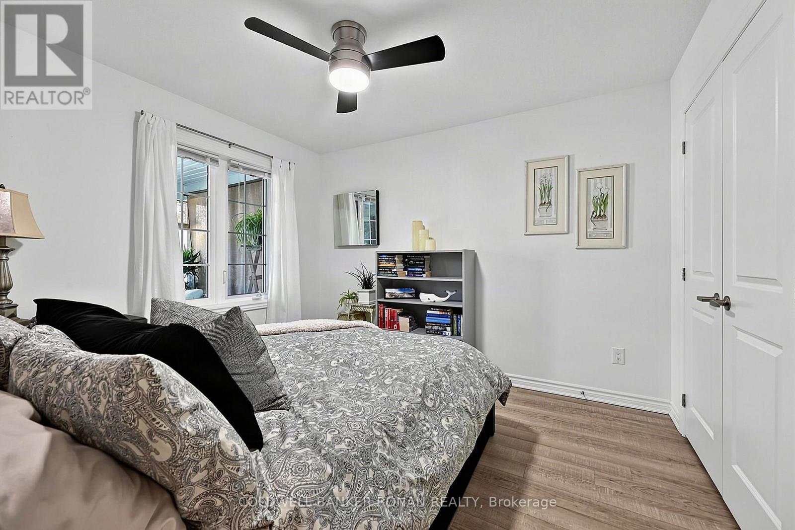 82 IVY CRESCENT - 12