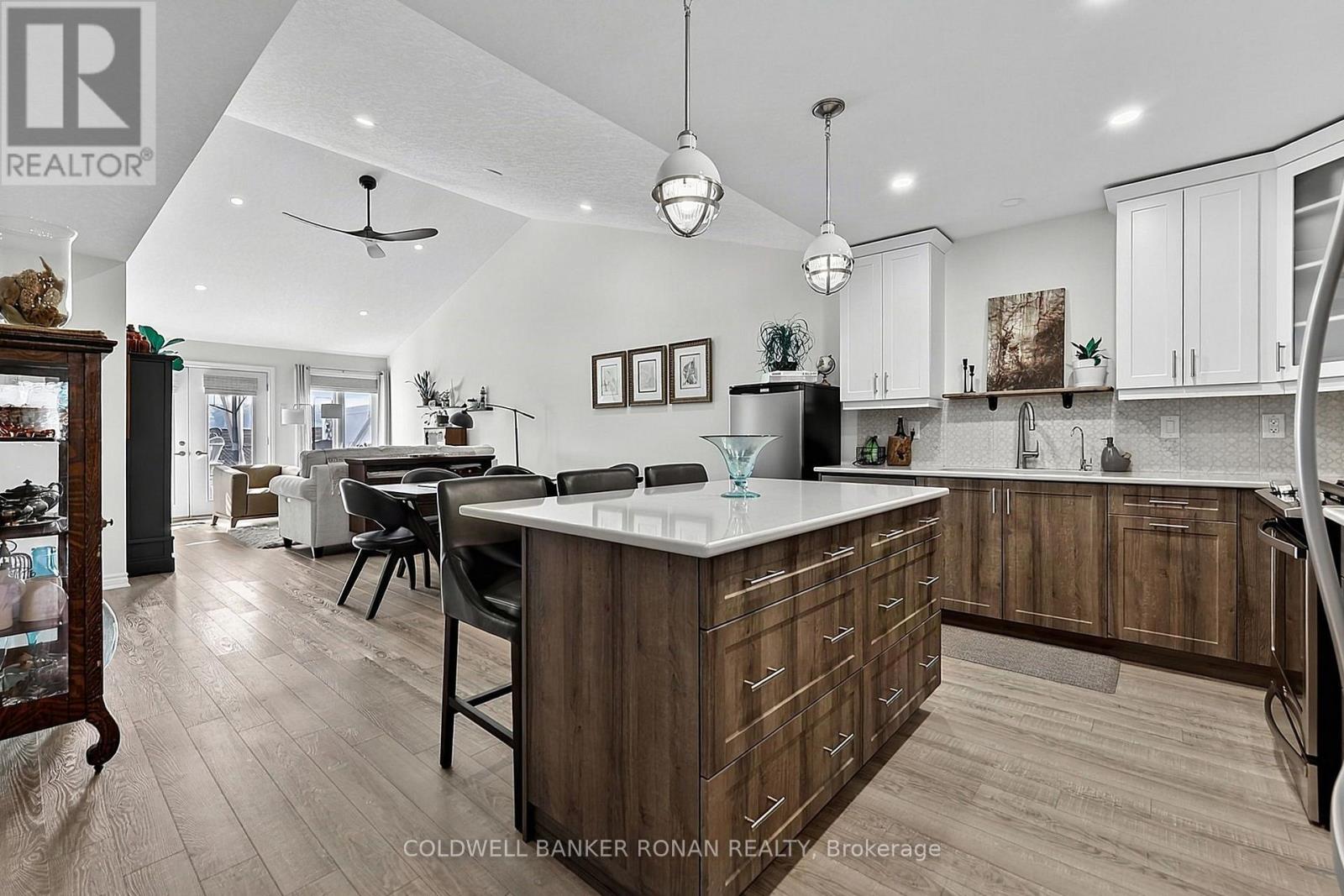 82 IVY CRESCENT - Image 6