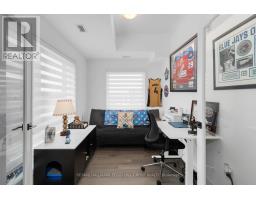 602 - 10 Culinary Lane, Barrie, ON L9J0K2 Photo 9