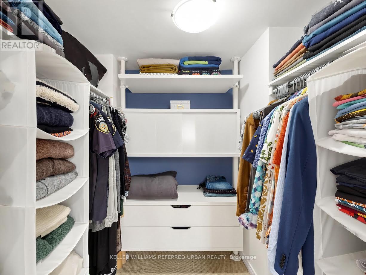 #213 20 FOUNDRY AVENUE N - 10