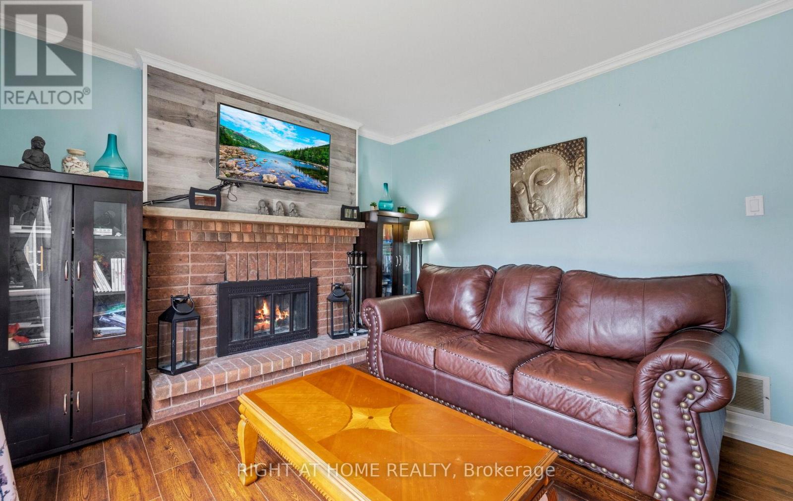 72 BRYDON CRESCENT - 20