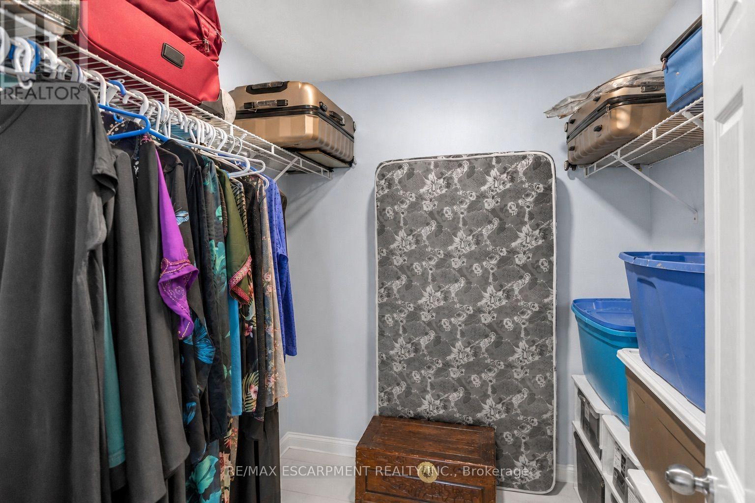 172 ALDERLEA AVENUE - 26